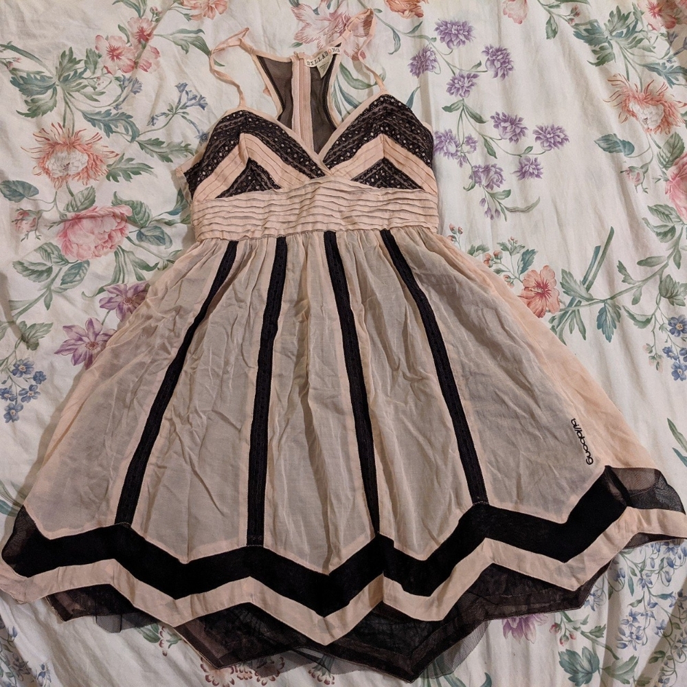 Billabong light pink and black mesh mini dress - Picture 1 of 7